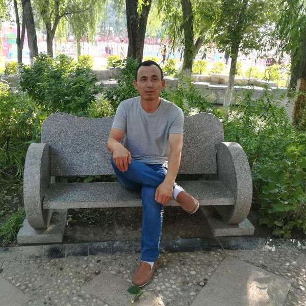 热闹的城，孤独的心