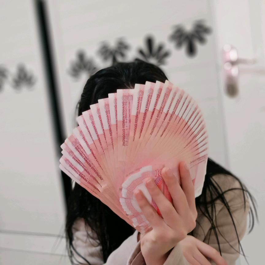 37°