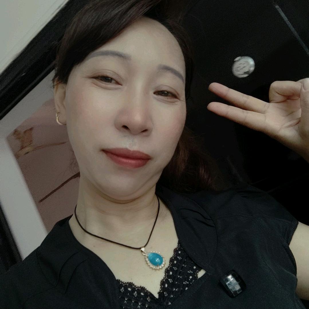 周琴琴