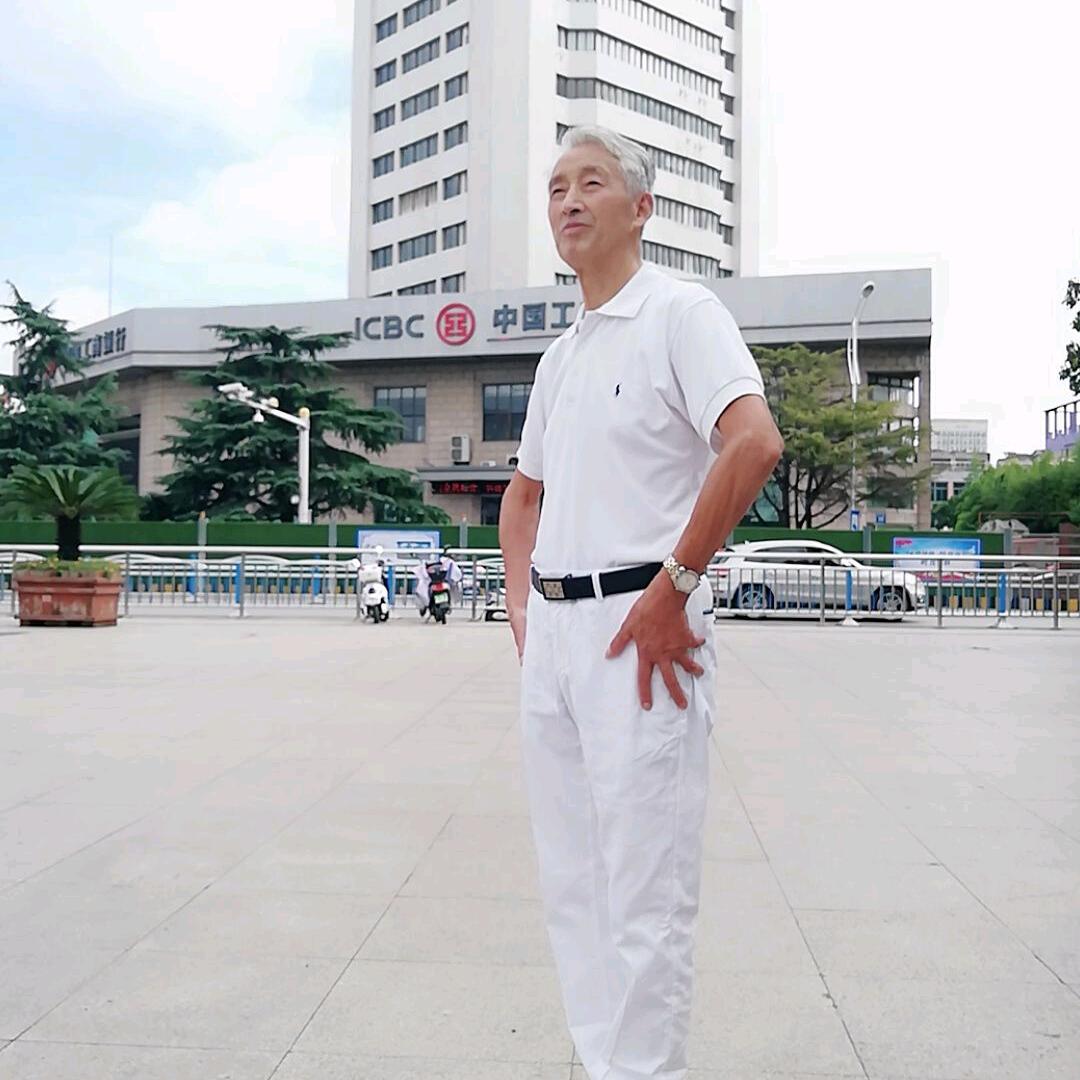 启东快乐老头队周文元