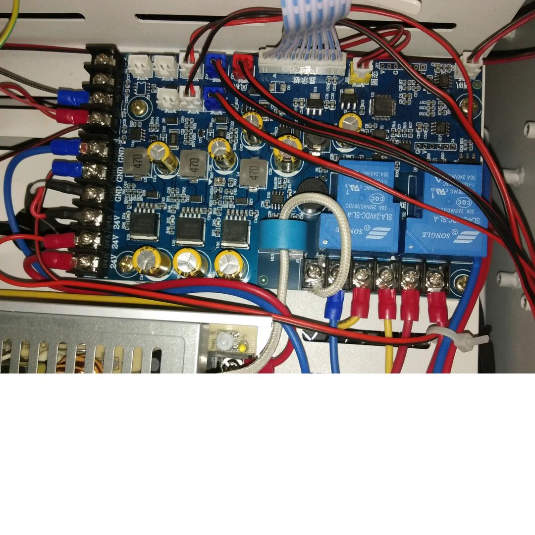 维修部师傅伏姐