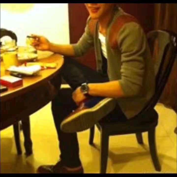 秃驴竟和老衲抢师太