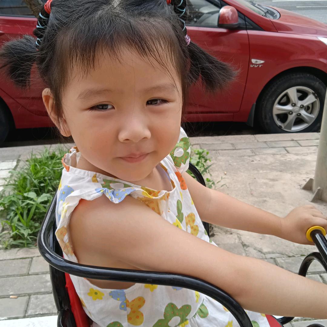 王秀英