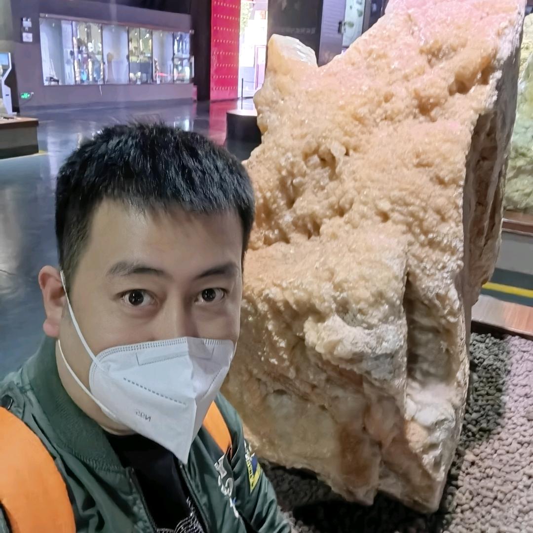 小崔，