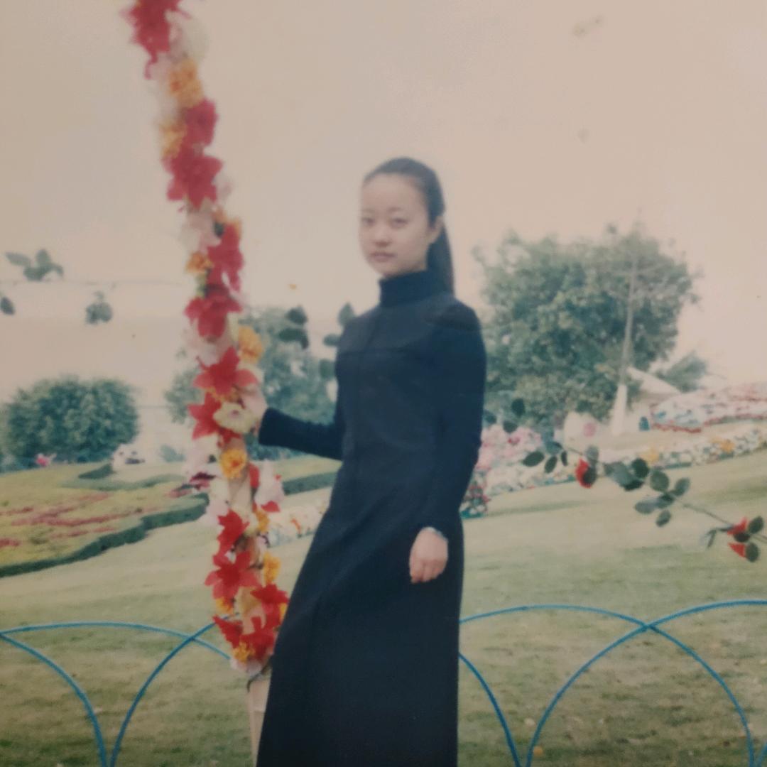 丽