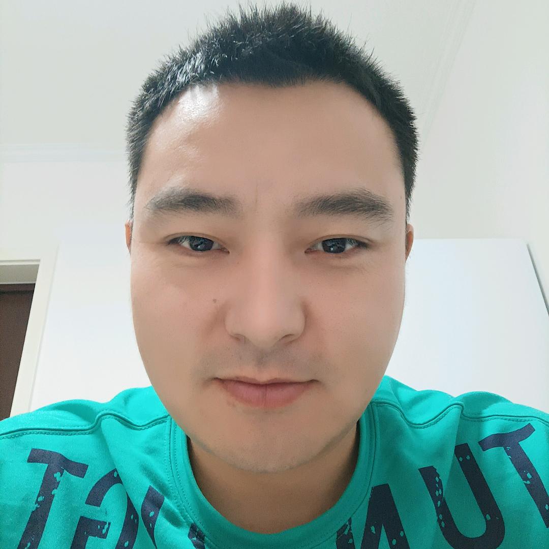 微笑拥抱每一天，幸福安康到永远…