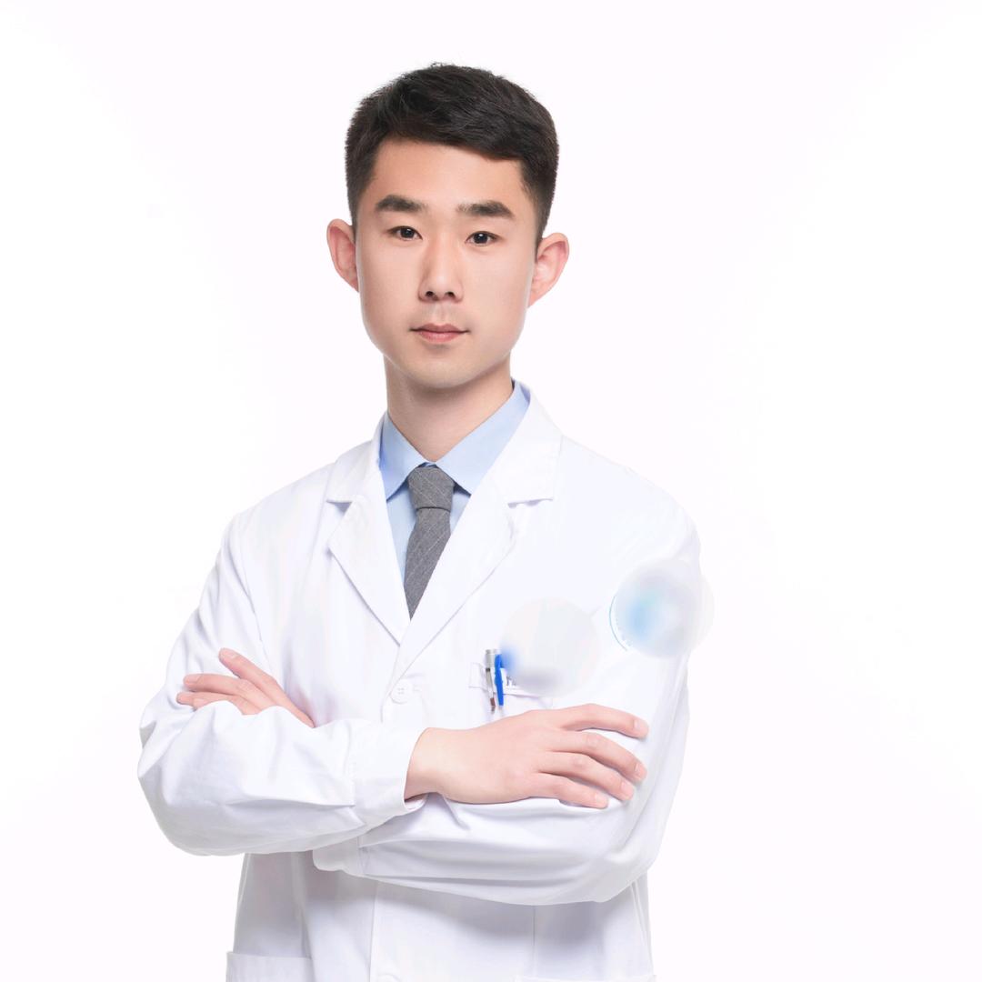 邓州眼视光周潘龙