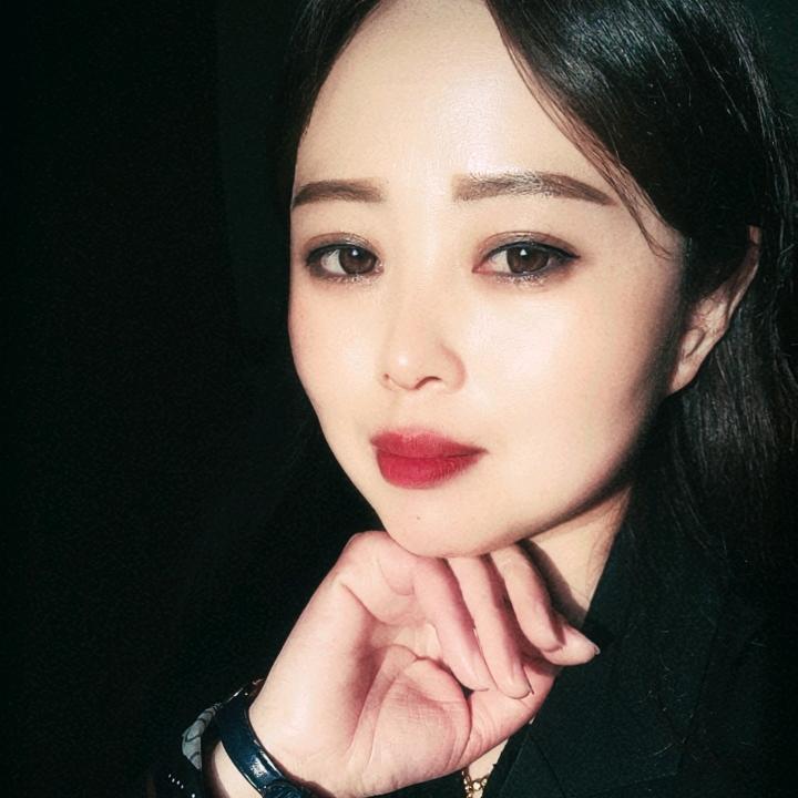 女主角（小薇）