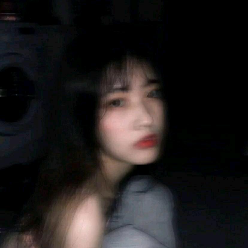 小熊兜兜里的糖