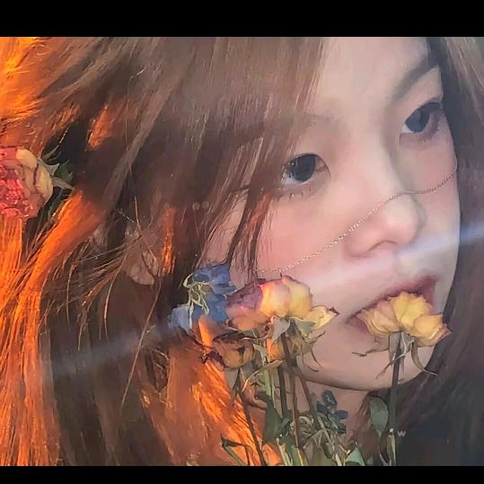 月半明饰品小城F18