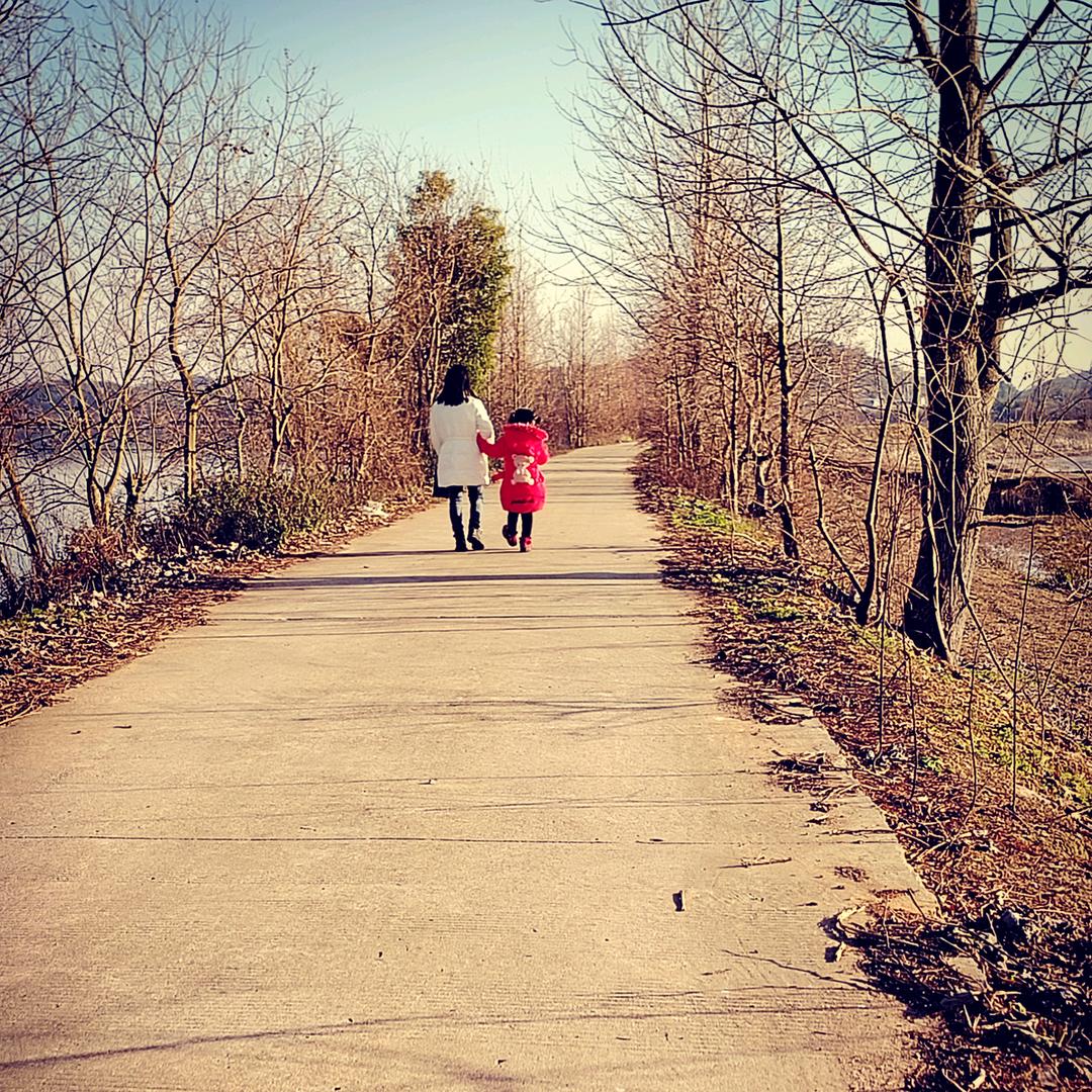 走自己的路让别人去说吧。