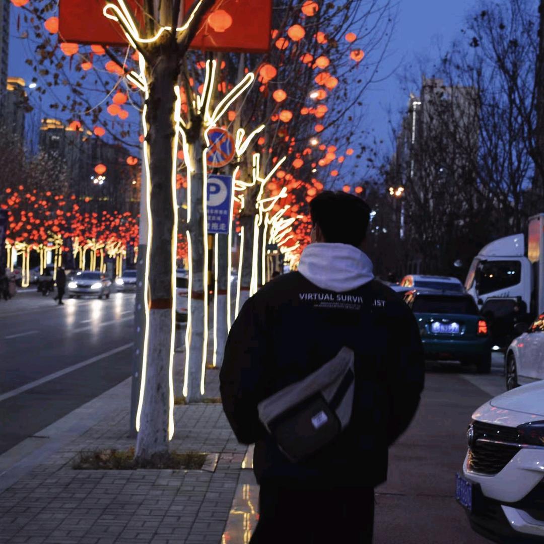 老人孩子先进圈