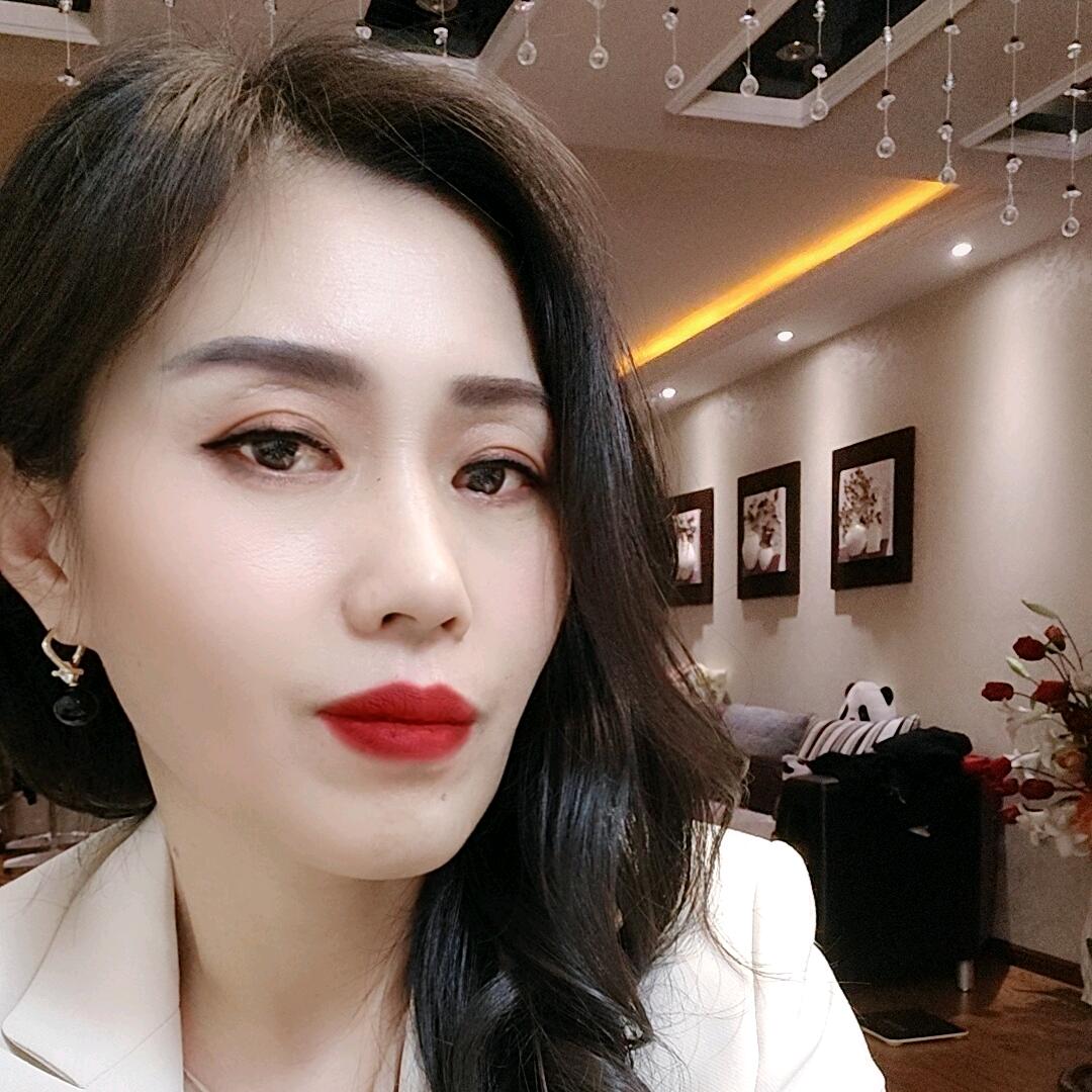 @Ll……🍒