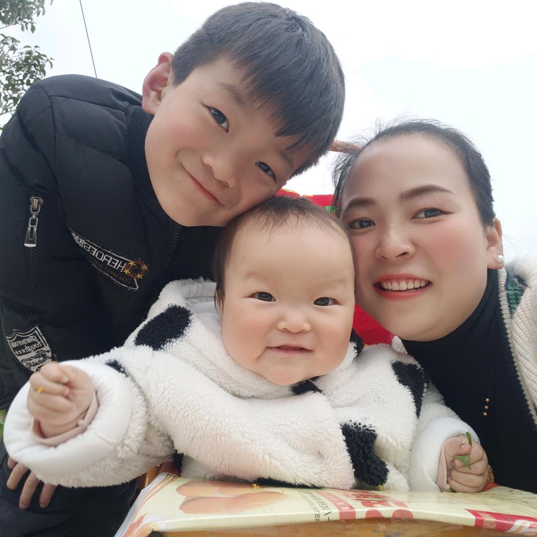♥家有俩宝贝♥