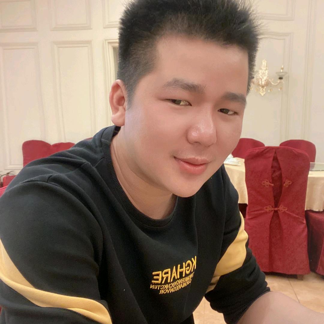 源之宝水店，莫右昌