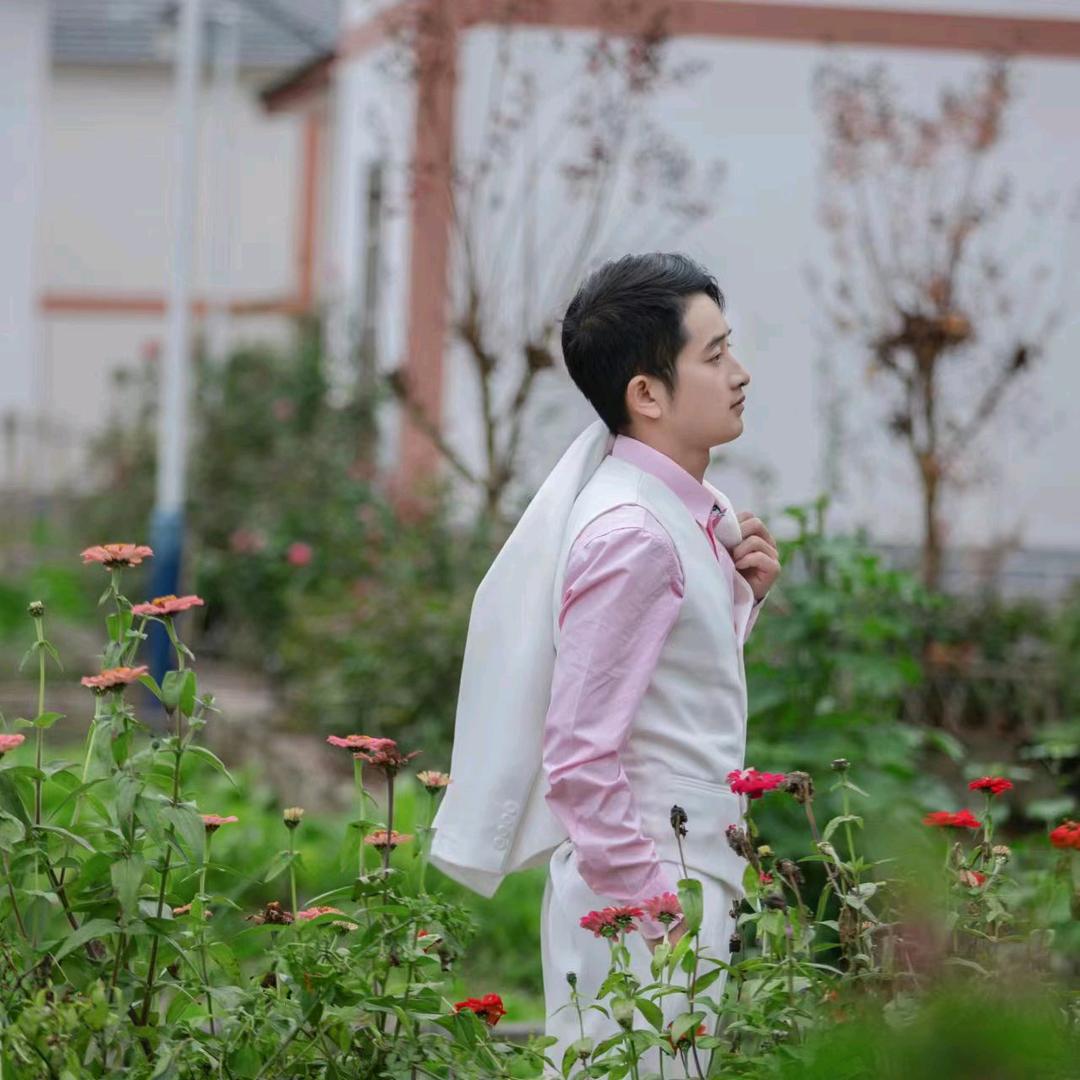 兵哥哥（90年的马）