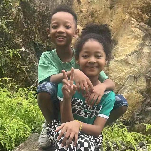 KEMI&KEVIN