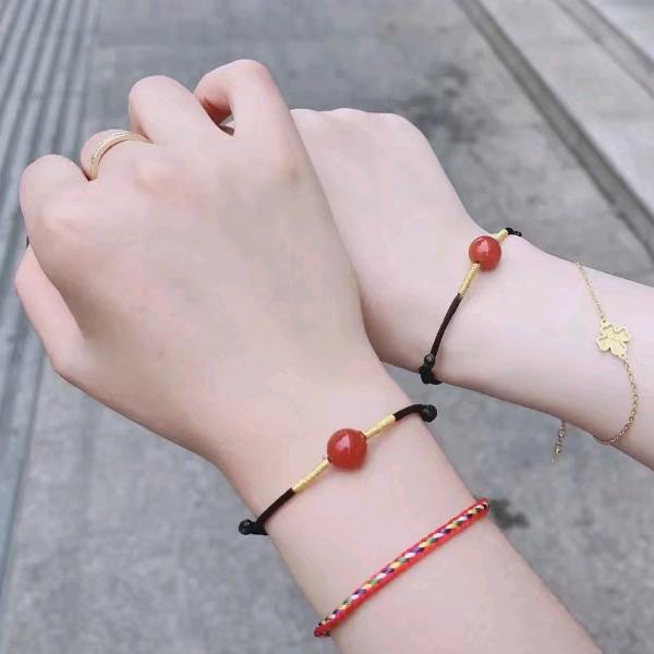 涟水静静（爱河狸）