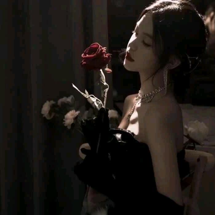 半是蜜糖，半是伤