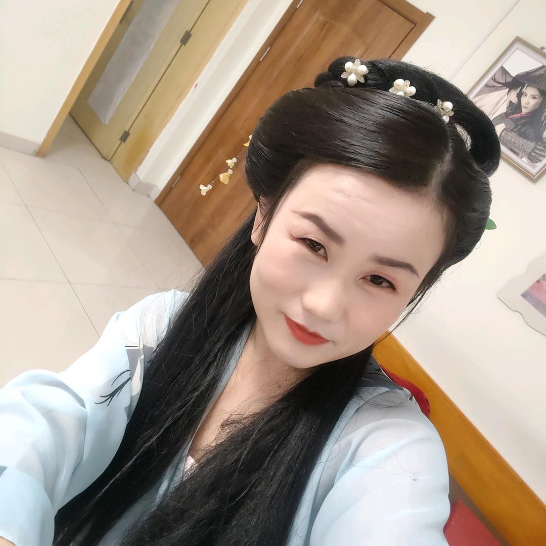 德州卖房的小姐姐