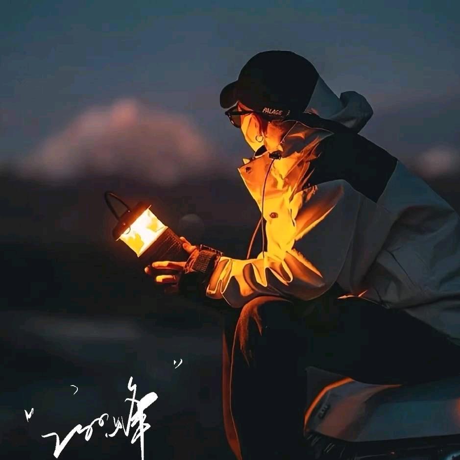 七安.