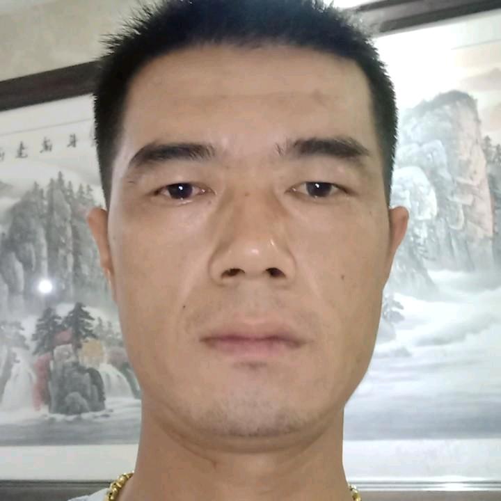 大勇流动挖机电焊