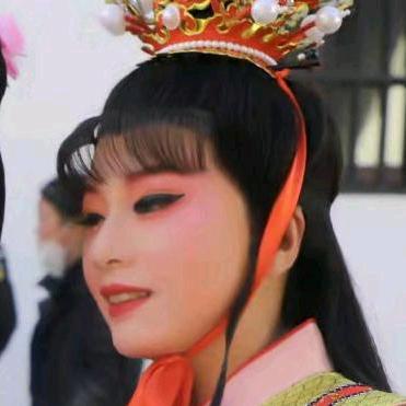 越剧果童