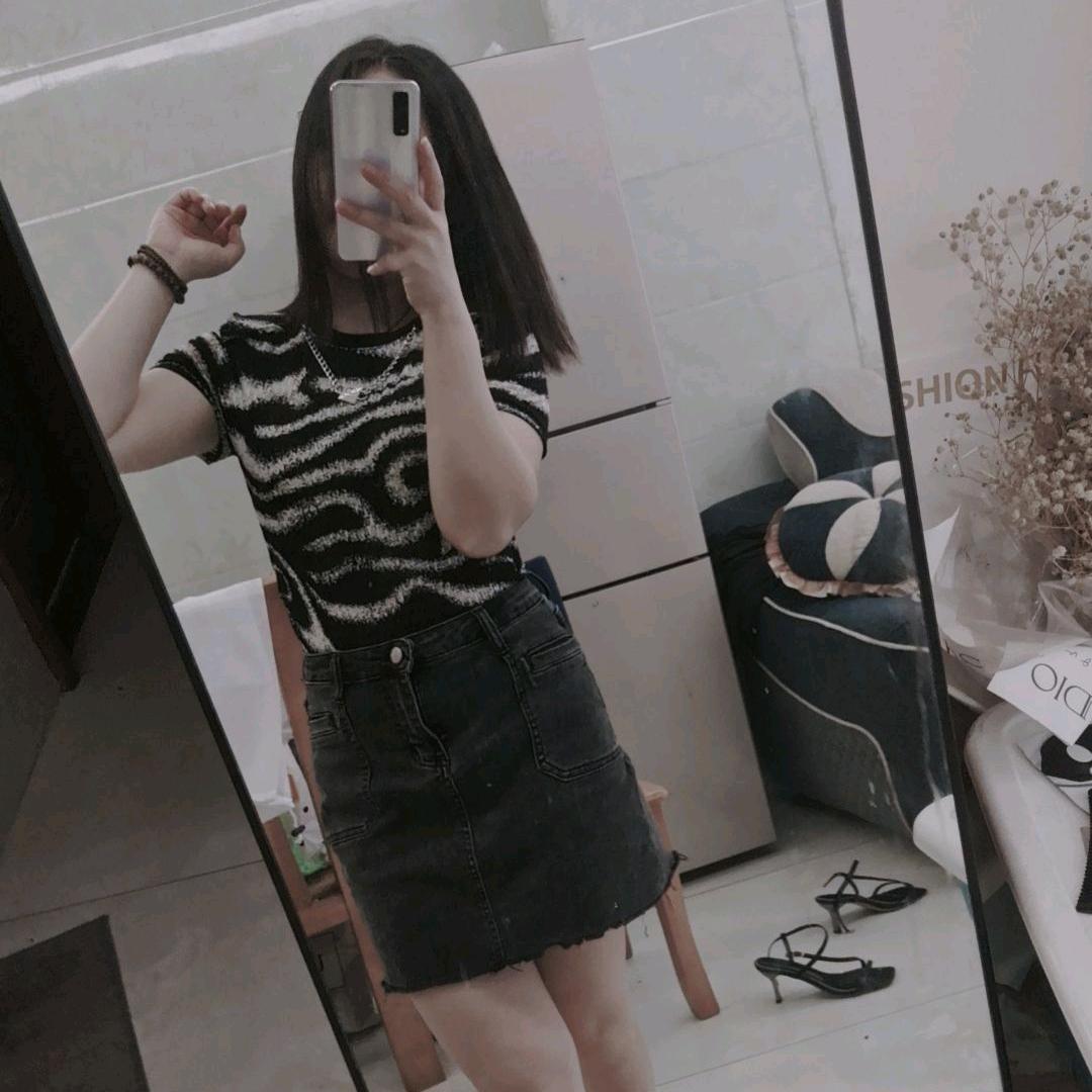 小琳没有糖(连赞拉黑)
