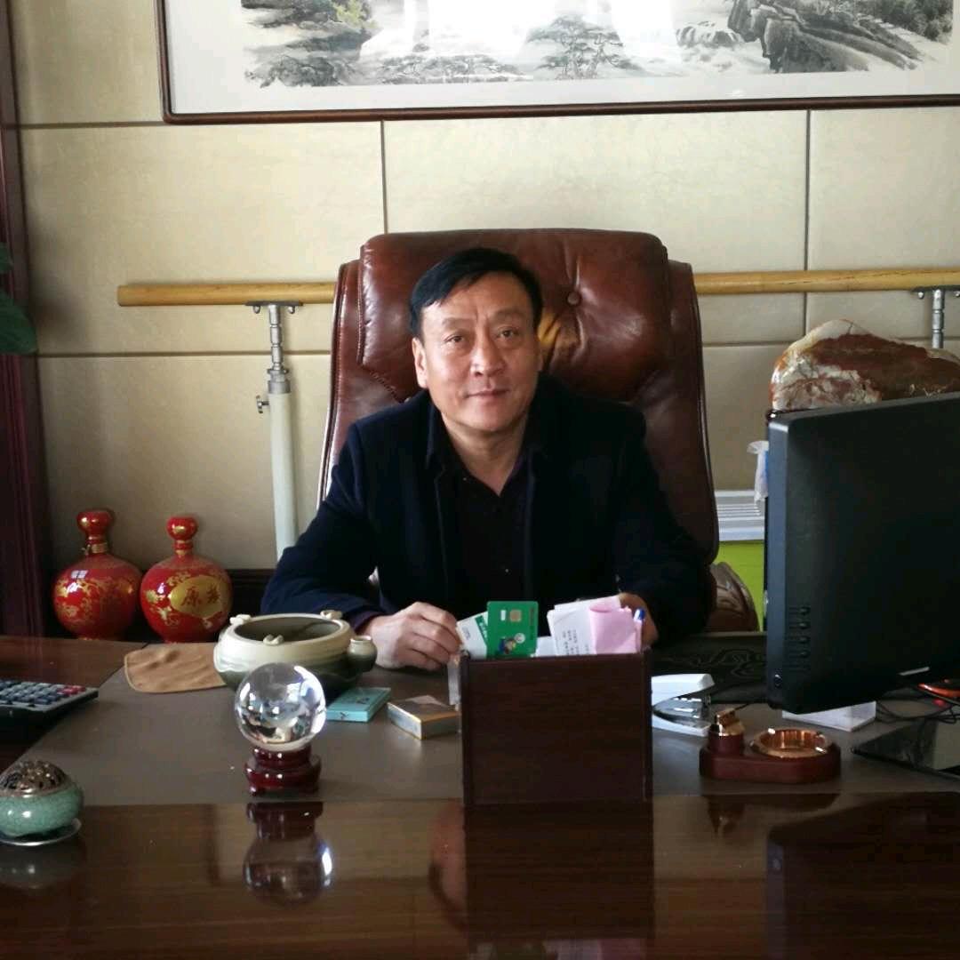 龙飞启航（四哥）