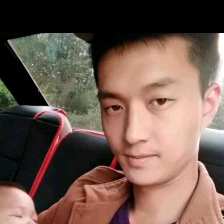 心中有曲自然嗨头像