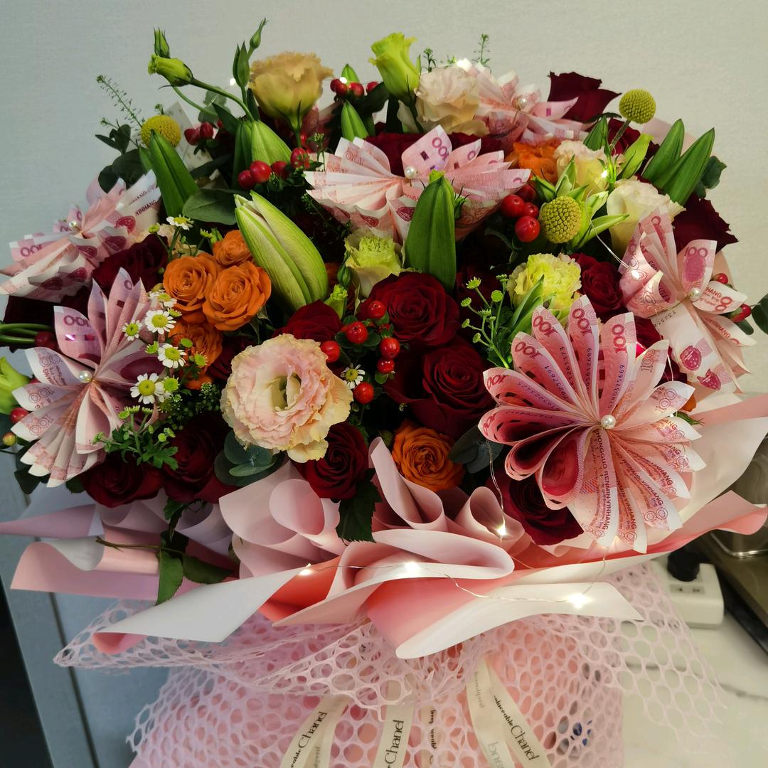 人生开心就好🌹🌹🌹🌹🌹🌹