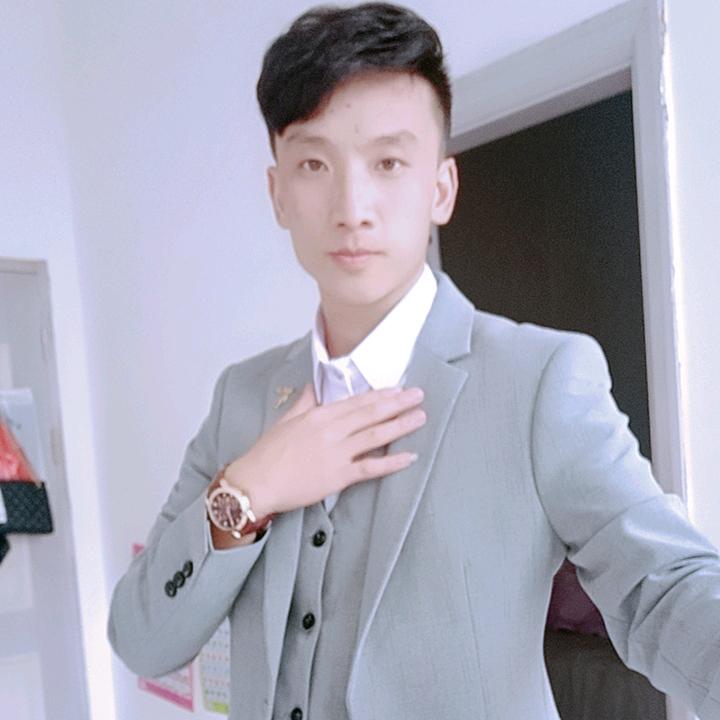 丘北潇洒哥专业木工