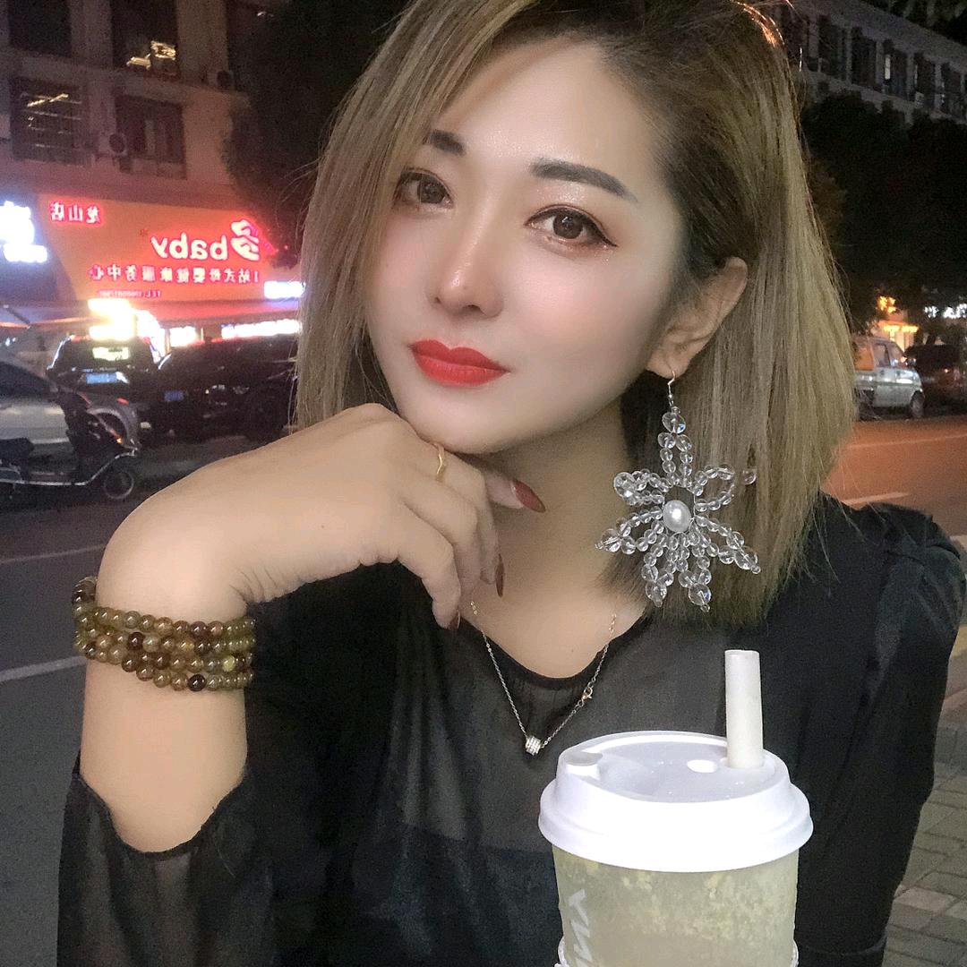 我姓谢￥请叫我蟹老板