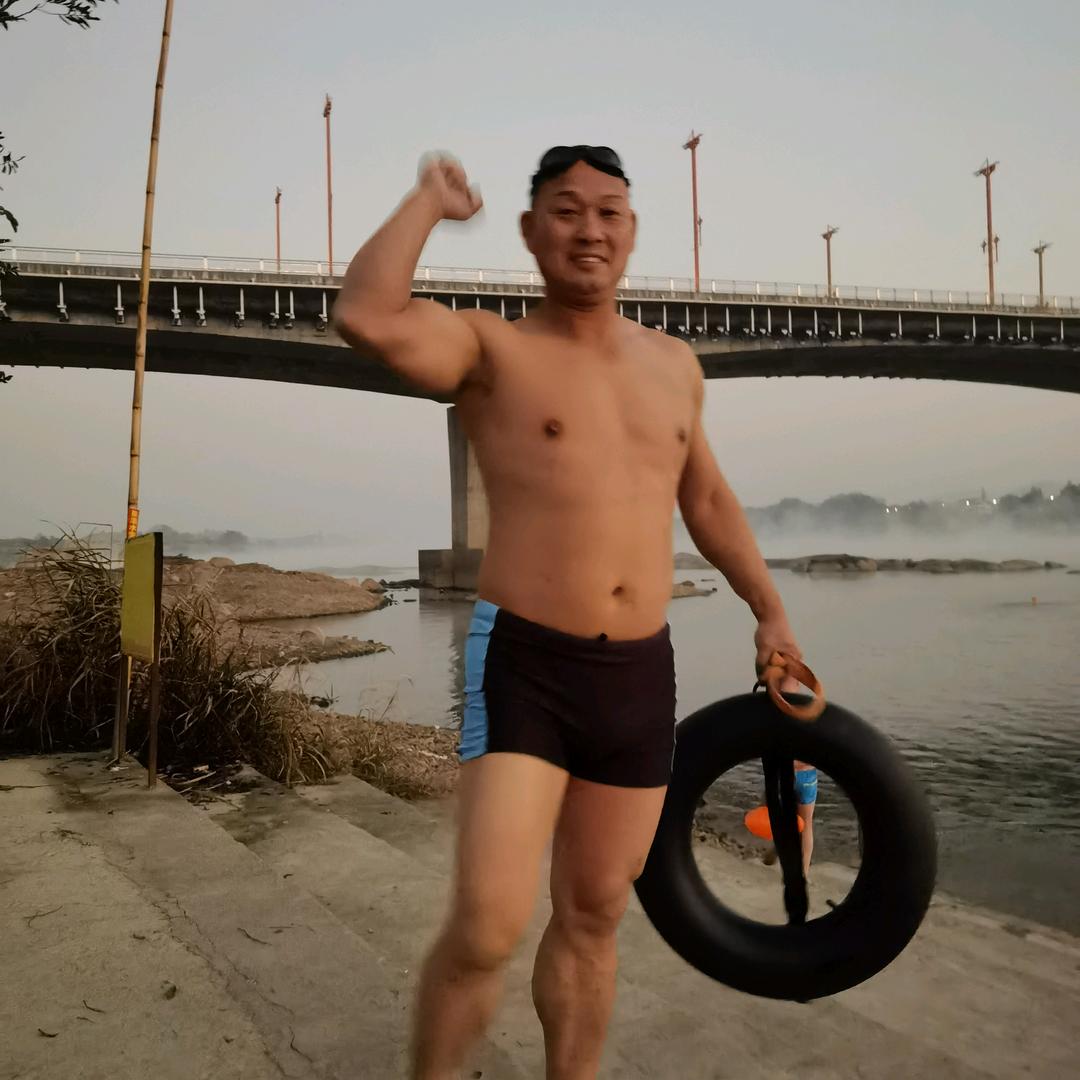 黑豹。阿强