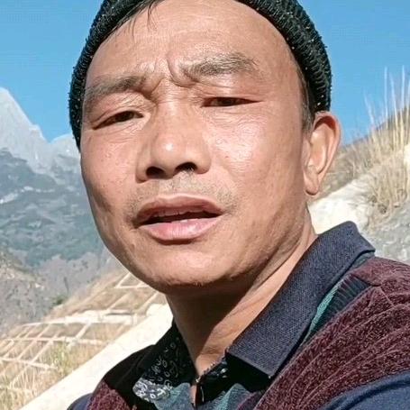 悬崖孤鹰