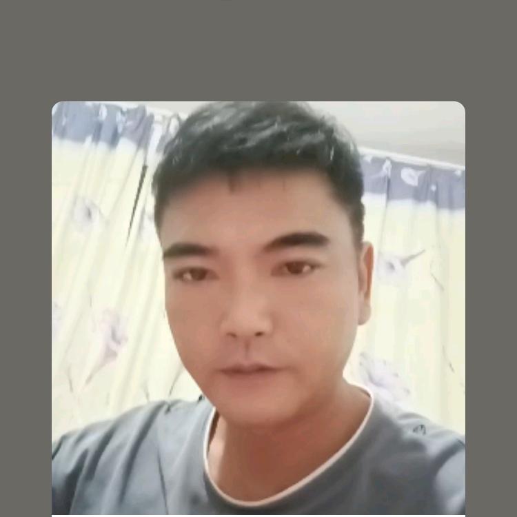 王垚