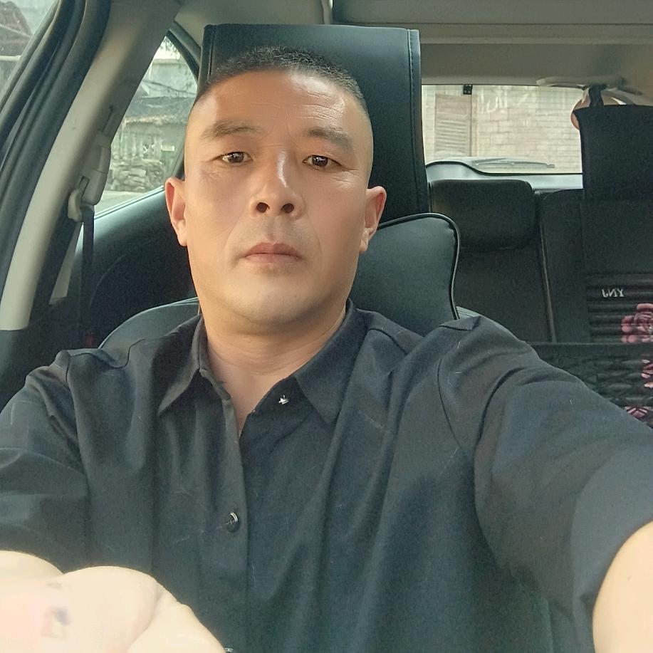 用户7988984857159何国庆