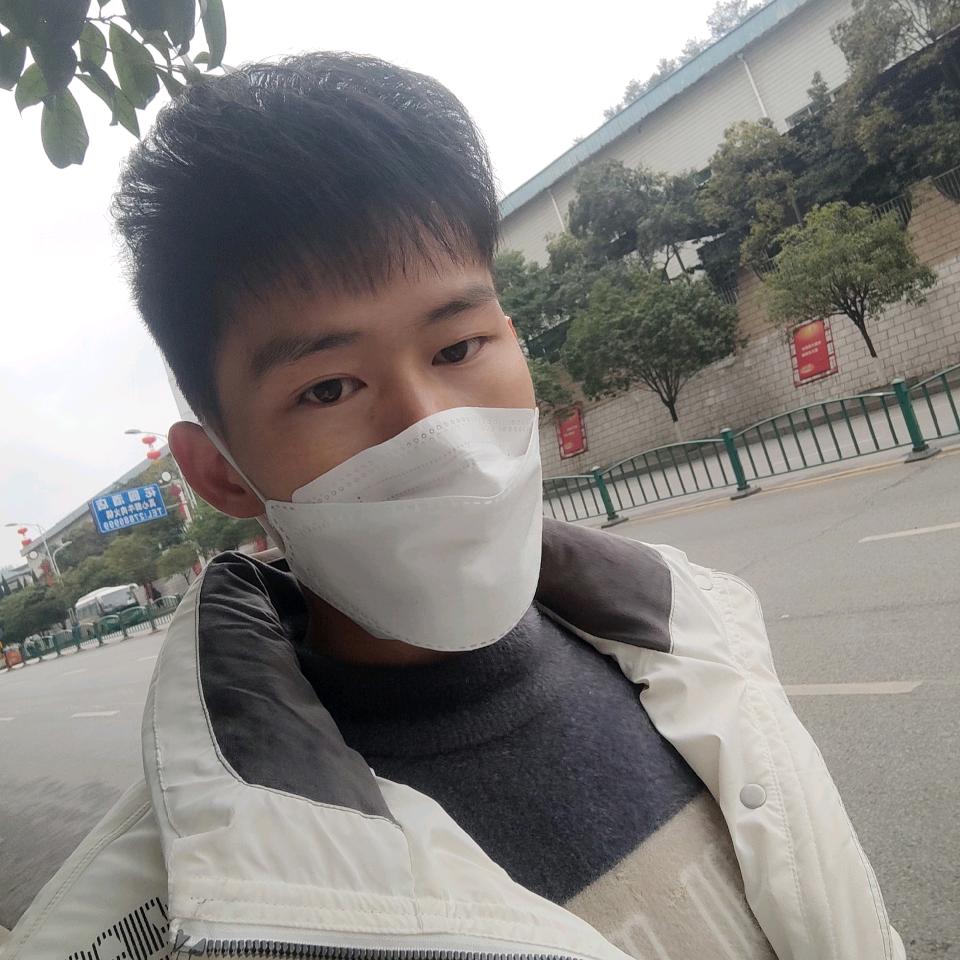 爱钓鱼的小任⁶¹⁶