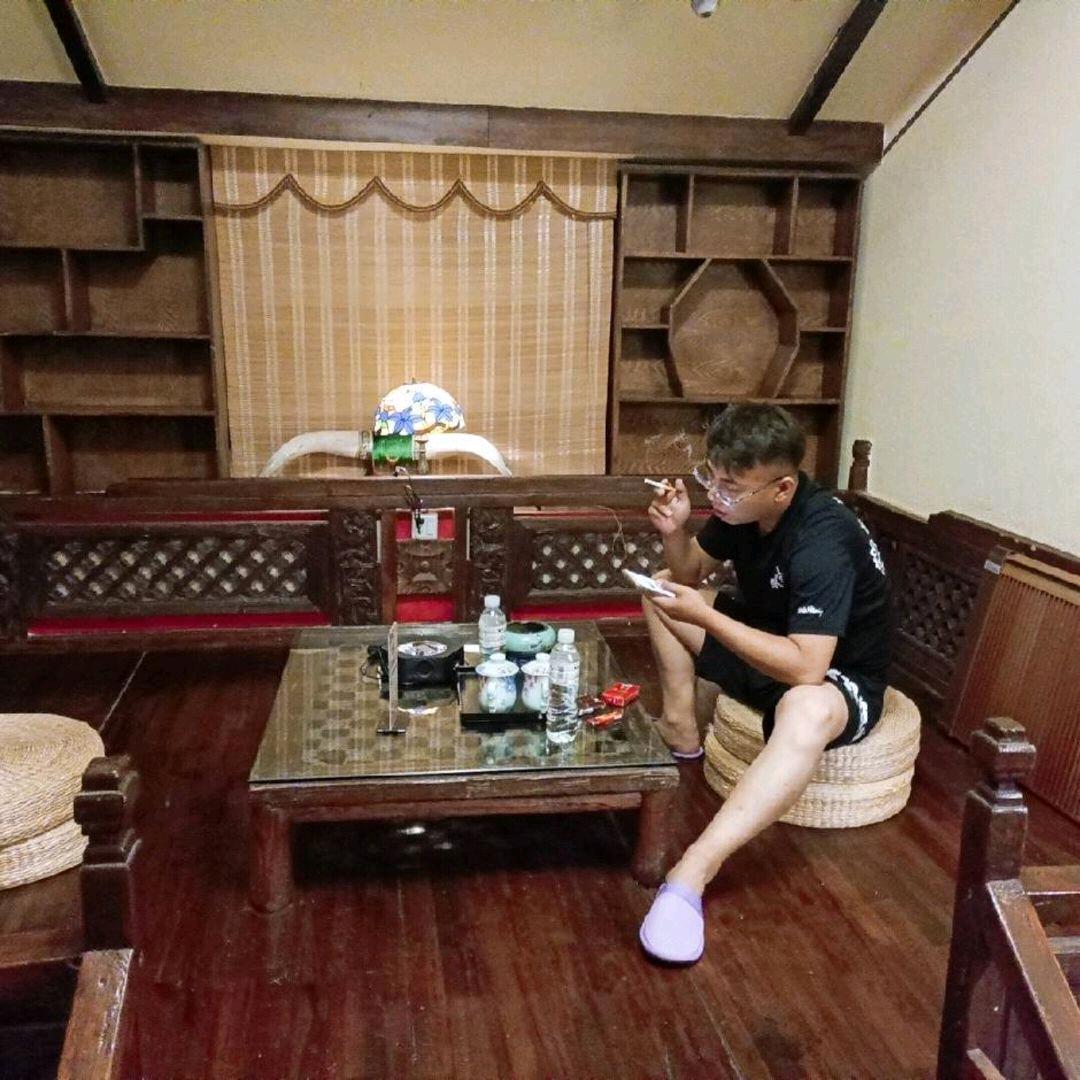 诗男