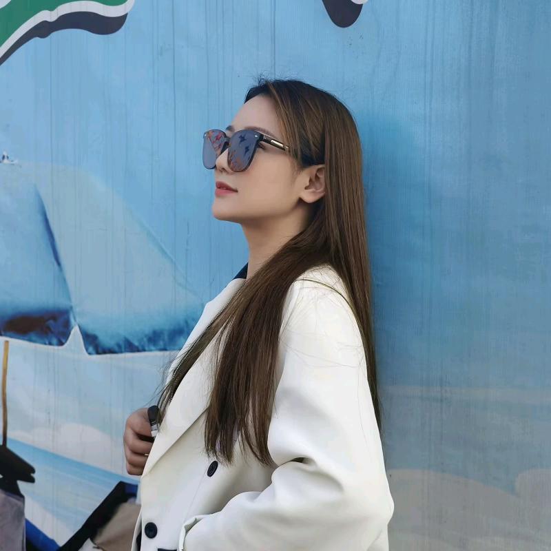 美丽姐姐（四花聚鼎直播探店团队）