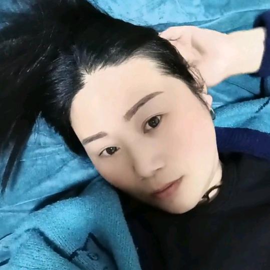 蓝天😈️😈️