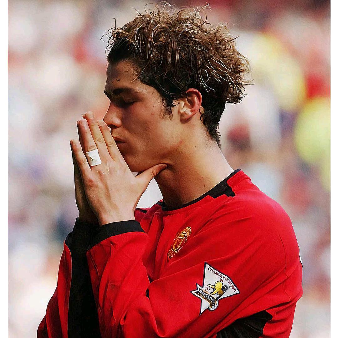 克里斯蒂亚诺舒马贝