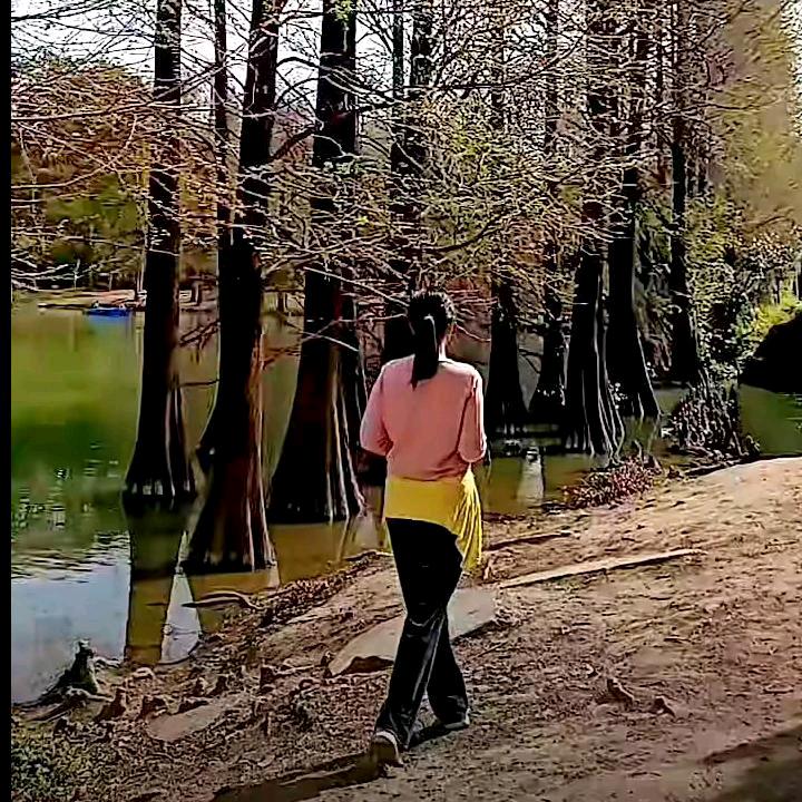 英姿