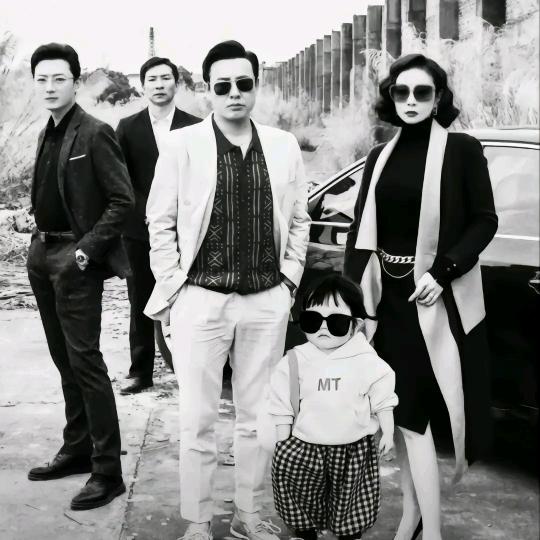 万能的孤独的憨憨