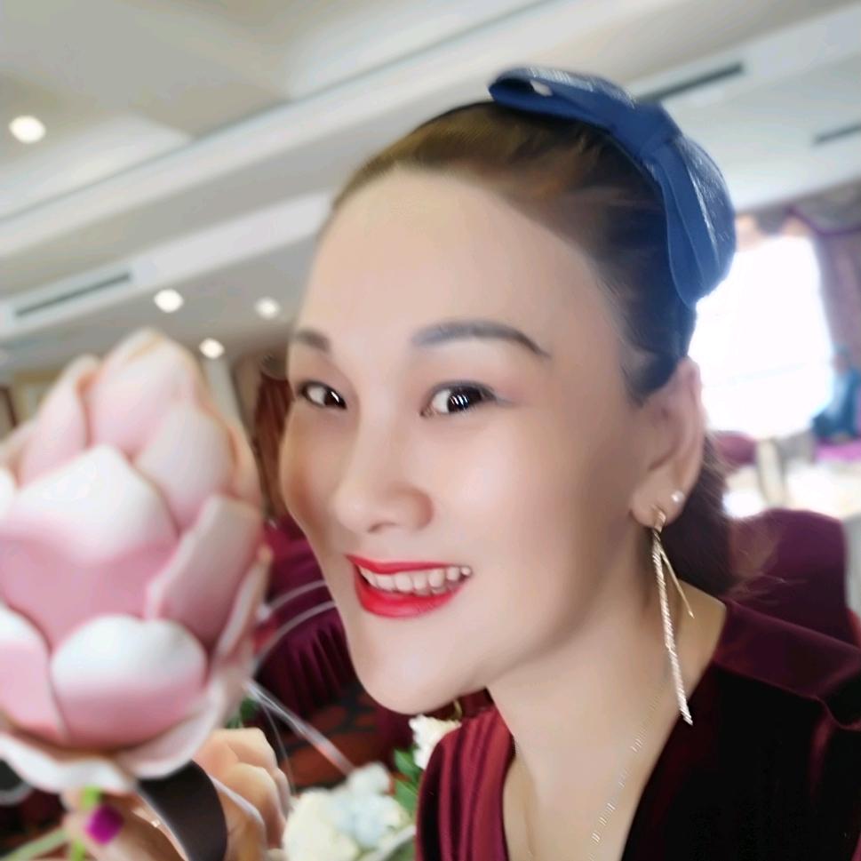 带刺的玫瑰🌹🌹