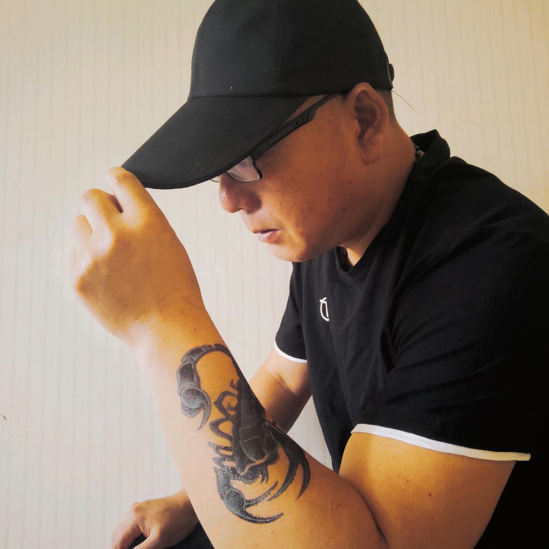 深山杨哥