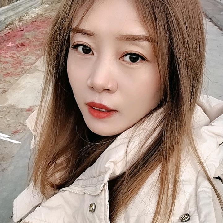 焱焱.