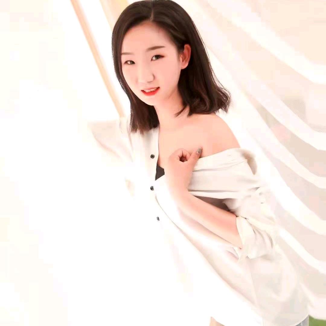 努力阳光的小新❤️