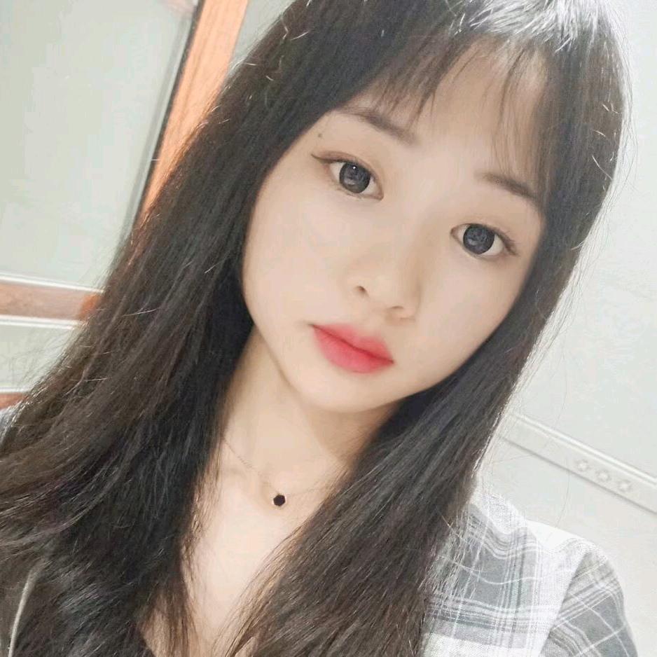 小小何