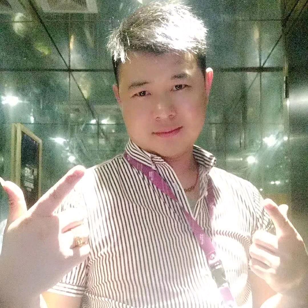 啊亮